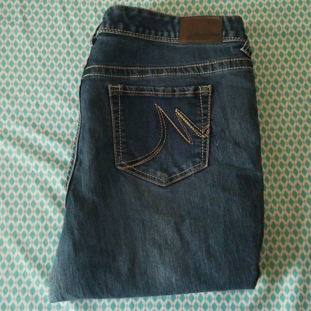 Sz 18 reg Maurice jeans